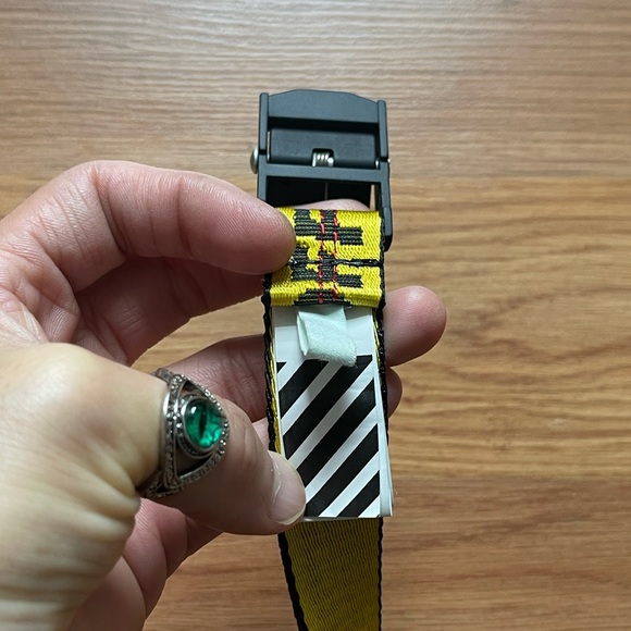EUC Unisex One Size Off-White Mini Industrial Belt SS19 In Yellow & Black Color - Picture 12 of 14
